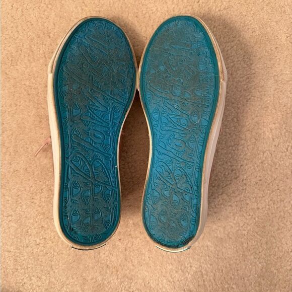 Women’s Blowfish Slip On Tennis Shoes 7.5 - Picture 3 of 4